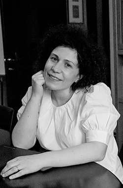 Laura Stilla